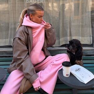 blogger favorite I AM DELILAH aurora hoodie size medium baby pink